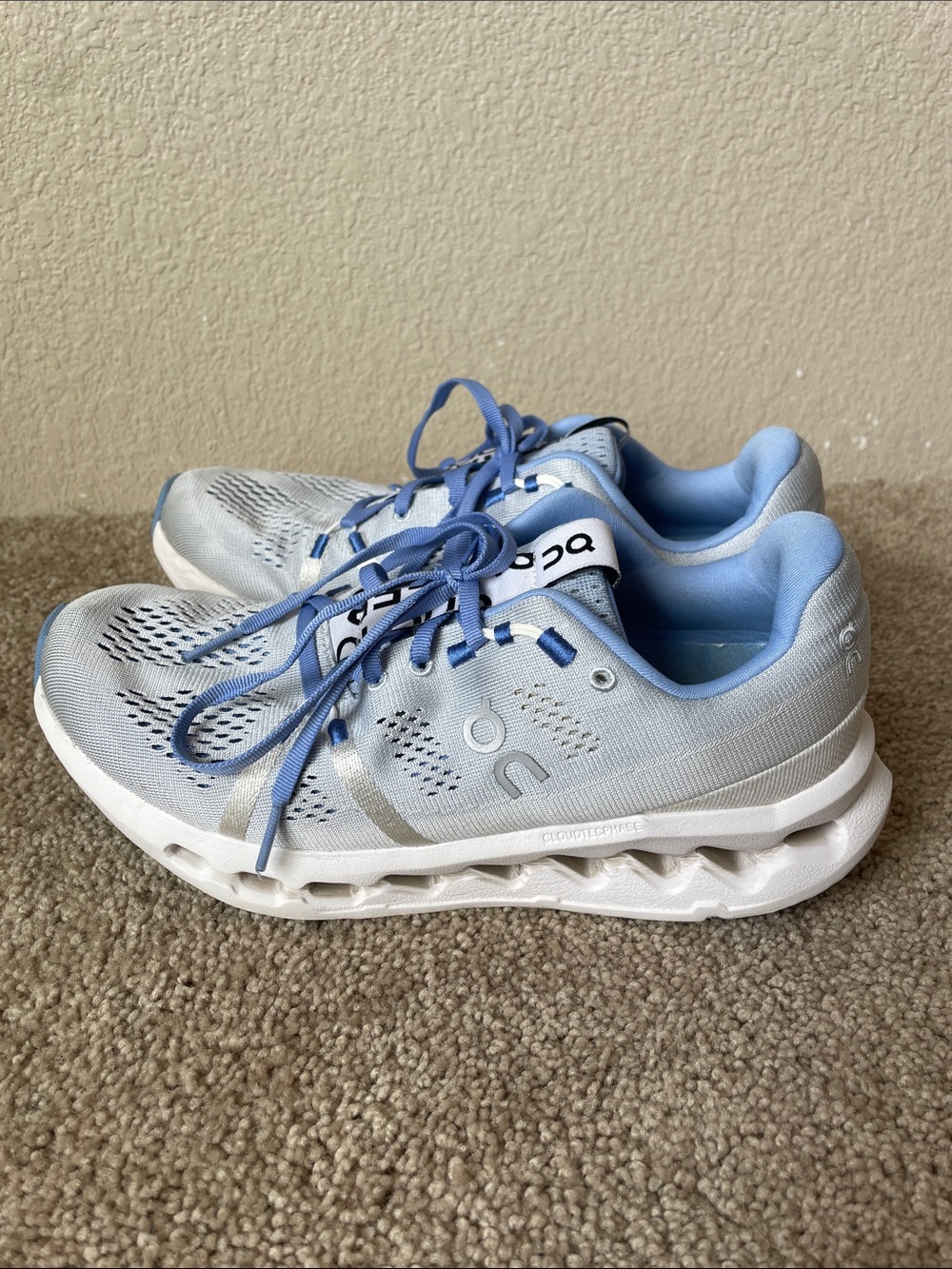 On Running Cloud Surfer Athletic Sneakers Shoes Women's 8.5 Blue White Active